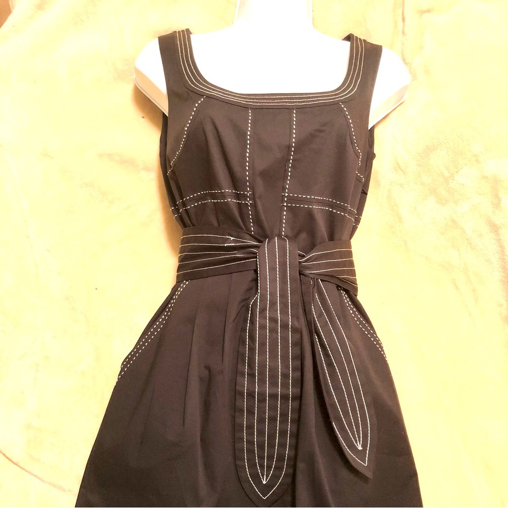 Tory Burch NWT Black with White Cross Stitching, Size 2